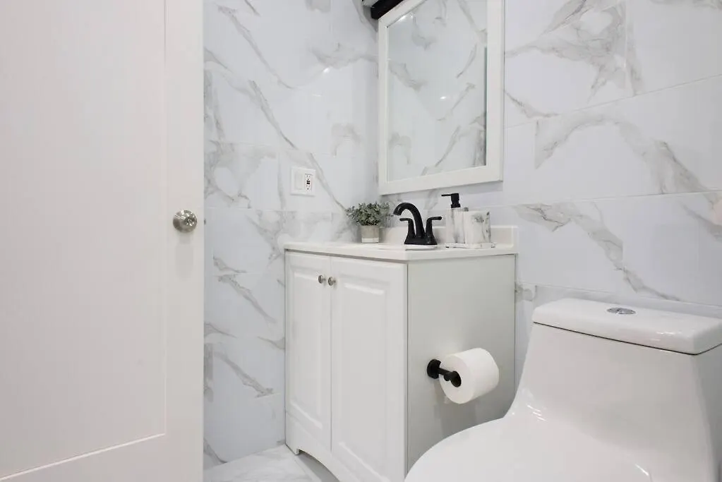 240-12 Brand New Studio Prime Location W&D New York