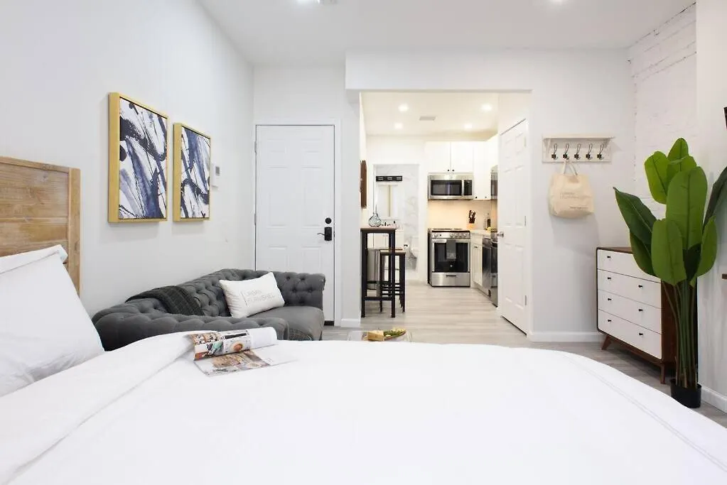 Apartment 240-12 Brand New Studio Prime Location W&D New York United States